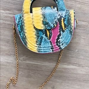 Crossbody bag